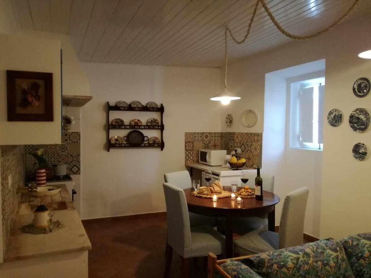 Patio Da Memoria Guest House Palmela Exterior photo